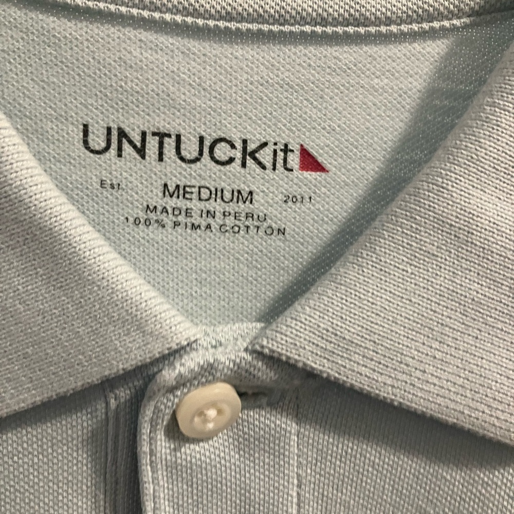 UNTUCKit brand designer light blue pullover golf polo shirt adult size medium - Picture 5 of 10